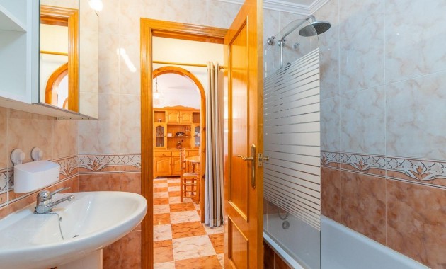 Resale - Wohnung -
Orihuela Costa - Villamartín-Las Filipinas