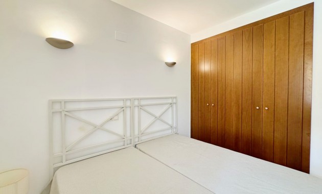 Venta - Apartamento -
Torrevieja - Punta prima