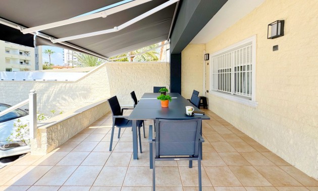 Resale - Villa -
Torrevieja - Rocio del mar