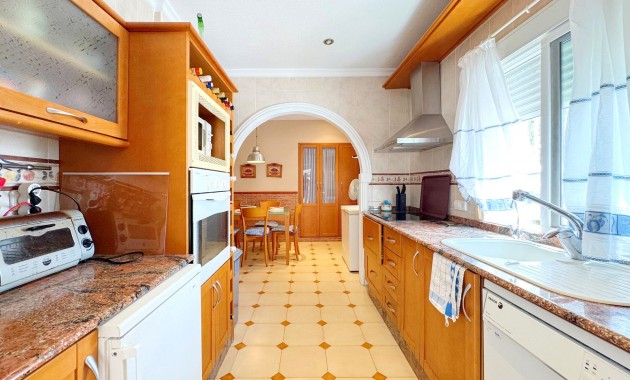 Resale - Villa -
Torrevieja - Rocio del mar