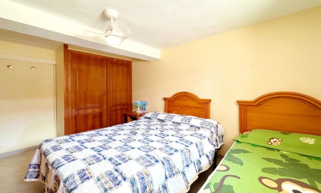 Resale - Villa -
Torrevieja - Rocio del mar