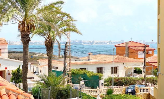Resale - Villa -
Torrevieja - Rocio del mar