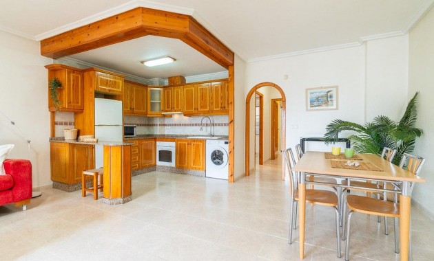 Resale - Flat -
Algorfa