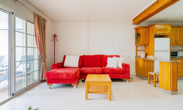 Resale - Flat -
Algorfa