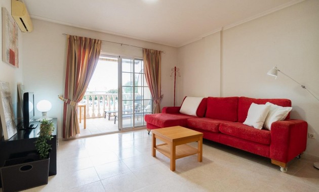 Resale - Flat -
Algorfa