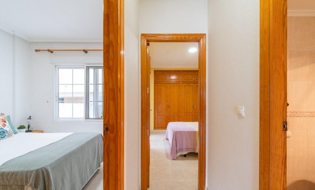 Resale - Flat -
Algorfa