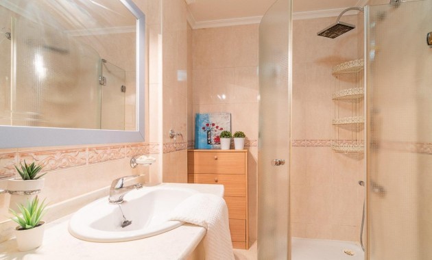 Resale - Flat -
Algorfa