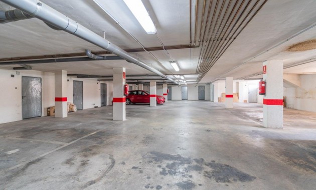 Resale - Flat -
Algorfa