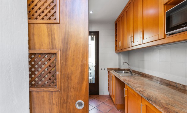 Resale - Wohnung -
Torrevieja - Los altos