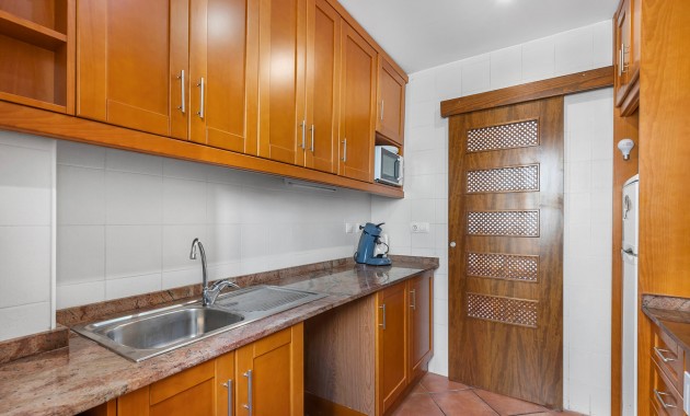 Resale - Wohnung -
Torrevieja - Los altos