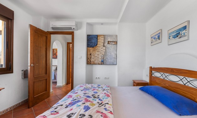 Resale - Wohnung -
Torrevieja - Los altos