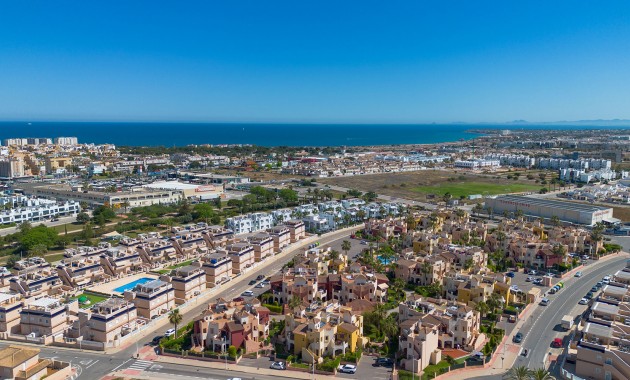 Resale - Wohnung -
Torrevieja - Los altos