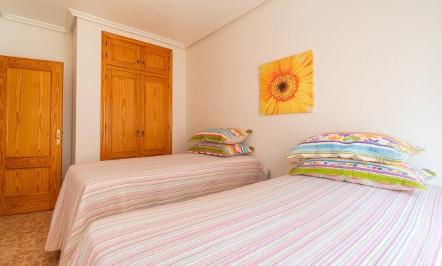 Resale - Wohnung -
Torrevieja - Centro