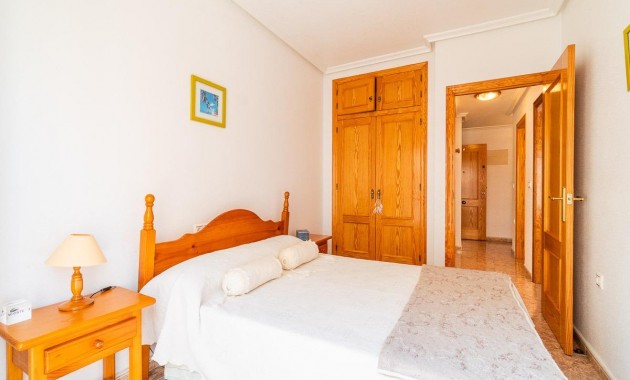 Resale - Wohnung -
Torrevieja - Centro
