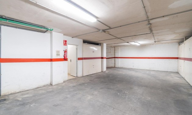 Resale - Wohnung -
Torrevieja - Centro