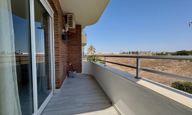 Long time Rental - Apartment -
Torrevieja - Punta prima