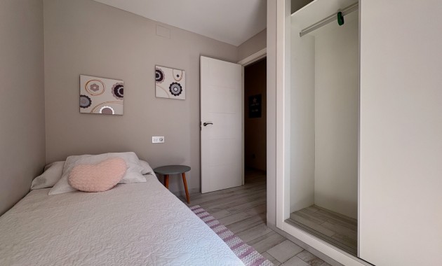 Long time Rental - Apartment -
Torrevieja - Punta prima