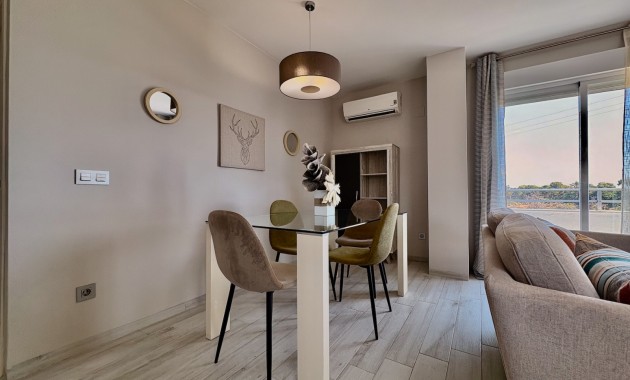 Long time Rental - Apartment -
Torrevieja - Punta prima