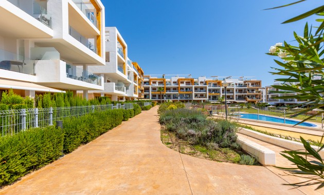 Resale - Wohnung -
Orihuela - Orihuela Costa