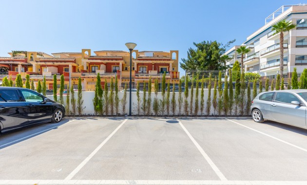 Resale - Wohnung -
Orihuela - Orihuela Costa