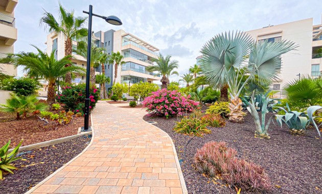 Resale - Wohnung -
Orihuela - Orihuela Costa