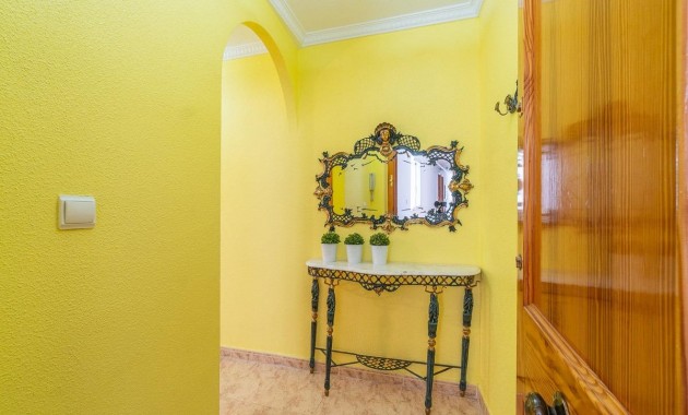 Venta - Flat -
Torrevieja - Centro