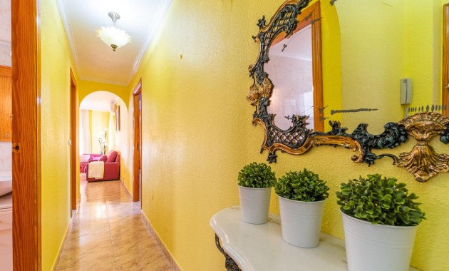 Venta - Flat -
Torrevieja - Centro