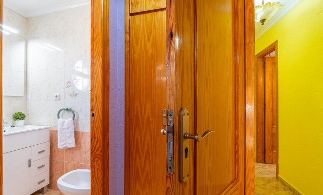 Venta - Flat -
Torrevieja - Centro