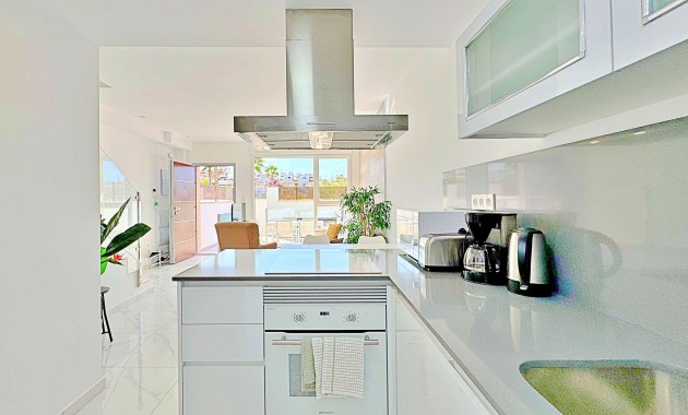 Resale - Townhouse -
Torrevieja - Los balcones