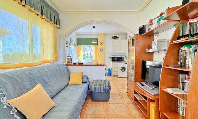 Resale - Wohnung -
Orihuela Costa - La Zenia