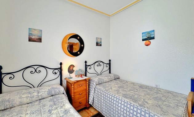 Resale - Wohnung -
Orihuela Costa - La Zenia