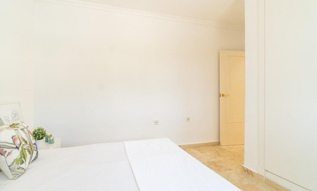 Resale - Villa -
Orihuela Costa - Villamartín-Las Filipinas