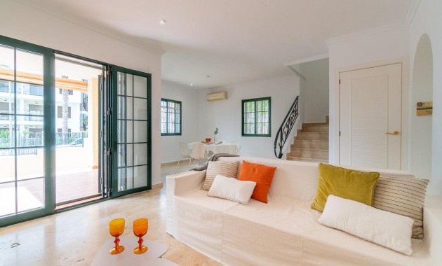 Resale - Villa -
Orihuela Costa - Villamartín-Las Filipinas