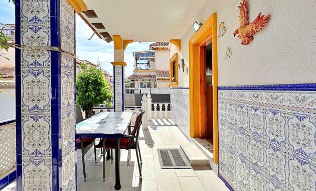 Resale - Townhouse -
Orihuela Costa - La Campana