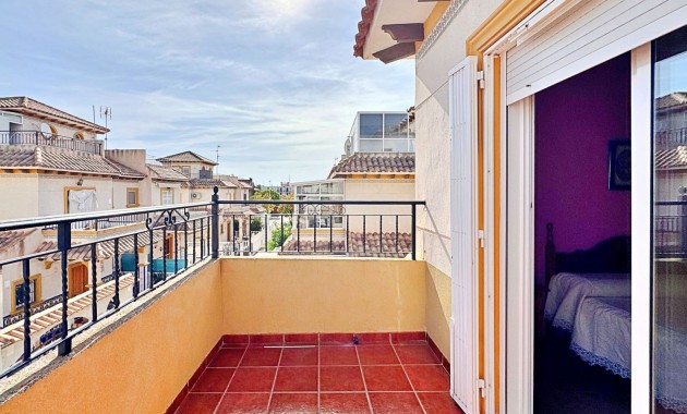 Resale - Townhouse -
Orihuela Costa - La Campana