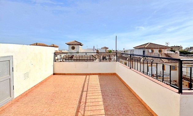 Resale - Townhouse -
Orihuela Costa - La Campana