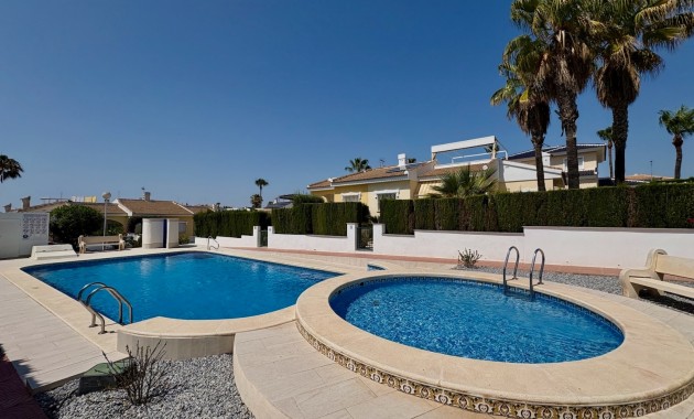 Resale - Adosado -
Rojales - Ciudad Quesada