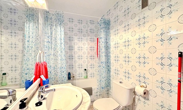 Resale - Wohnung -
Torrevieja - Rocio del mar