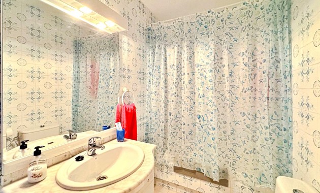 Resale - Wohnung -
Torrevieja - Rocio del mar