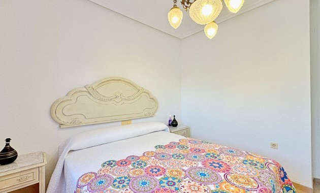 Resale - Wohnung -
Torrevieja - Rocio del mar