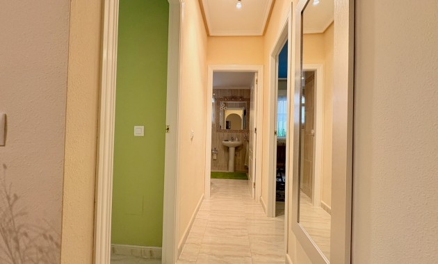 Resale - Adosado -
Orihuela - Villamartin