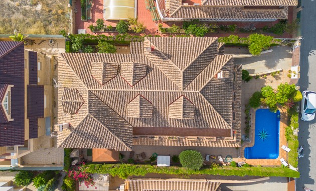 Resale - Villa -
Torrevieja - La Veleta