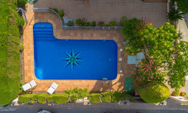 Resale - Villa -
Torrevieja - La Veleta