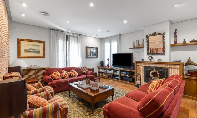 Resale - Villa -
Torrevieja - La Veleta