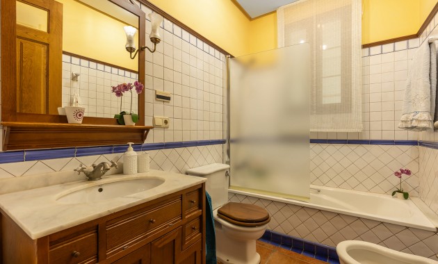 Resale - Villa -
Torrevieja - La Veleta