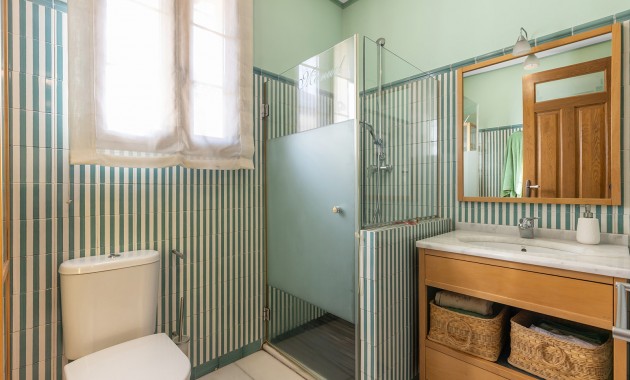 Resale - Villa -
Torrevieja - La Veleta