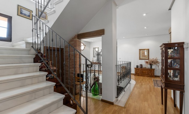 Resale - Villa -
Torrevieja - La Veleta