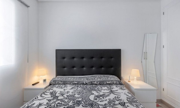 Resale - Wohnung -
Torrevieja - La Mata