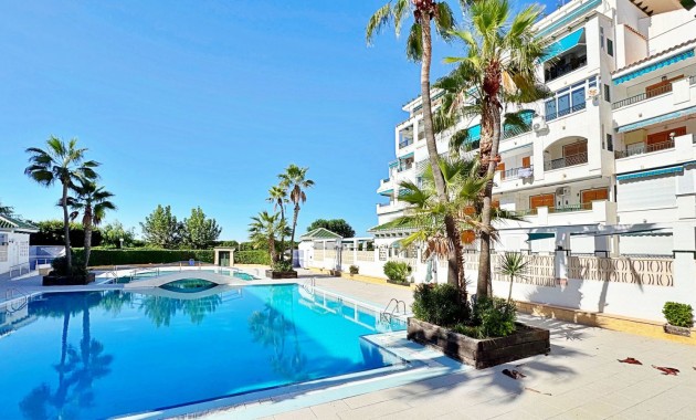 Resale - Wohnung -
Torrevieja - La Mata
