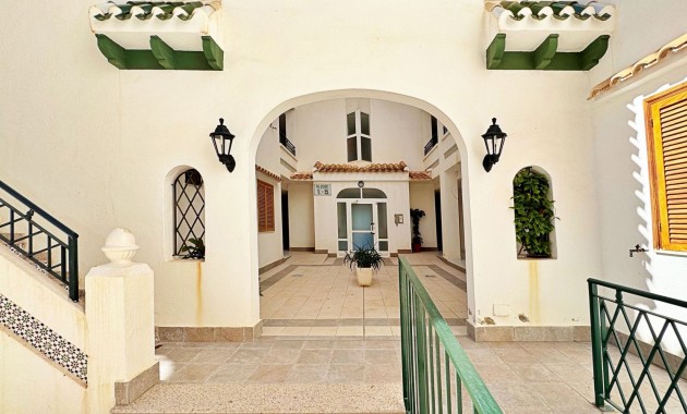 Resale - Wohnung -
Torrevieja - La Mata